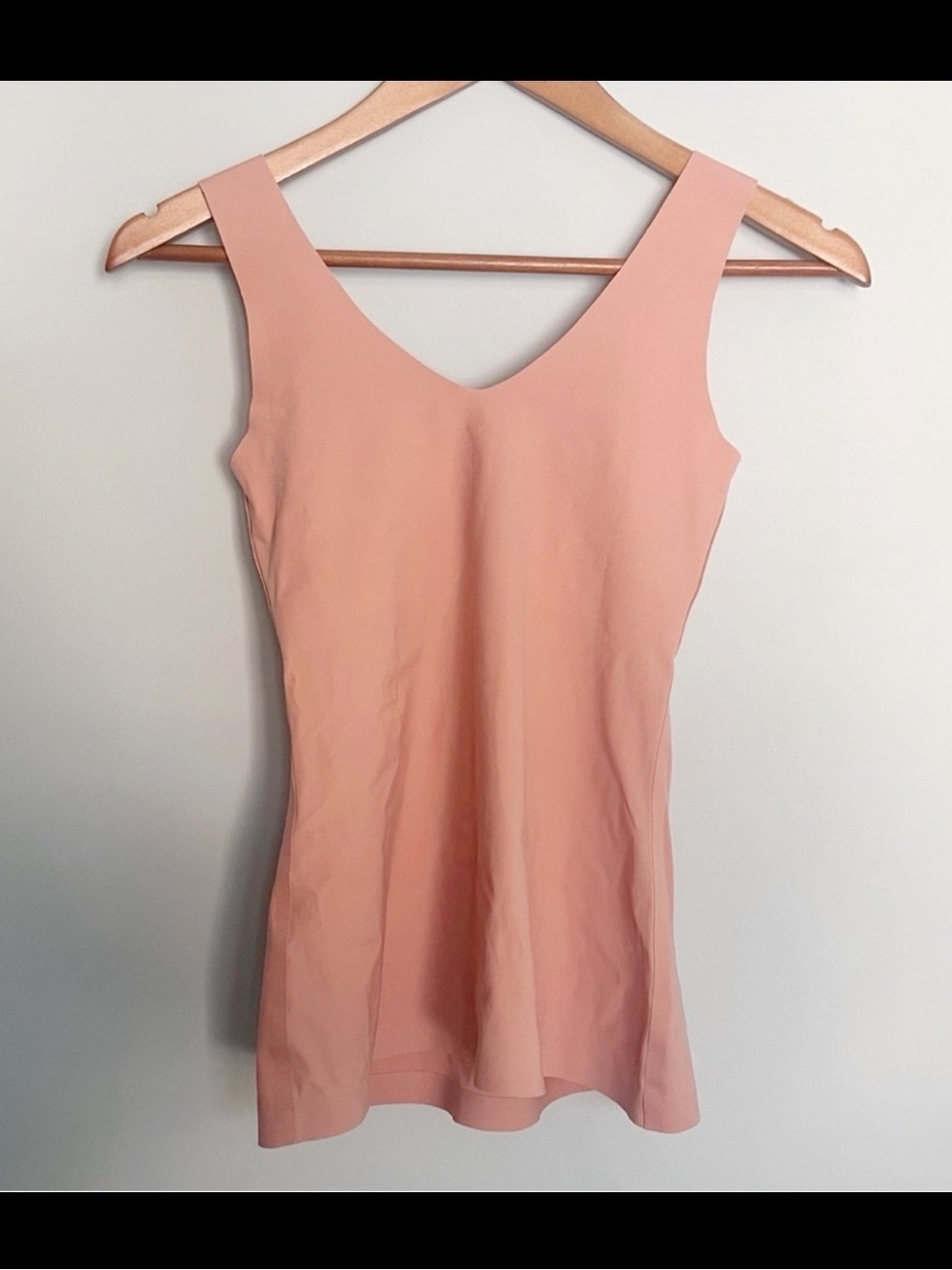 Knix LuxeLift Scoop Neck Tank Pink Size Small - Picture 1 of 4